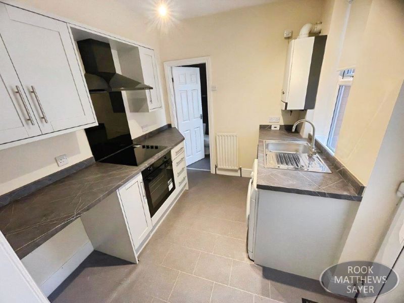 Property photo 2 of 9 Photo 7