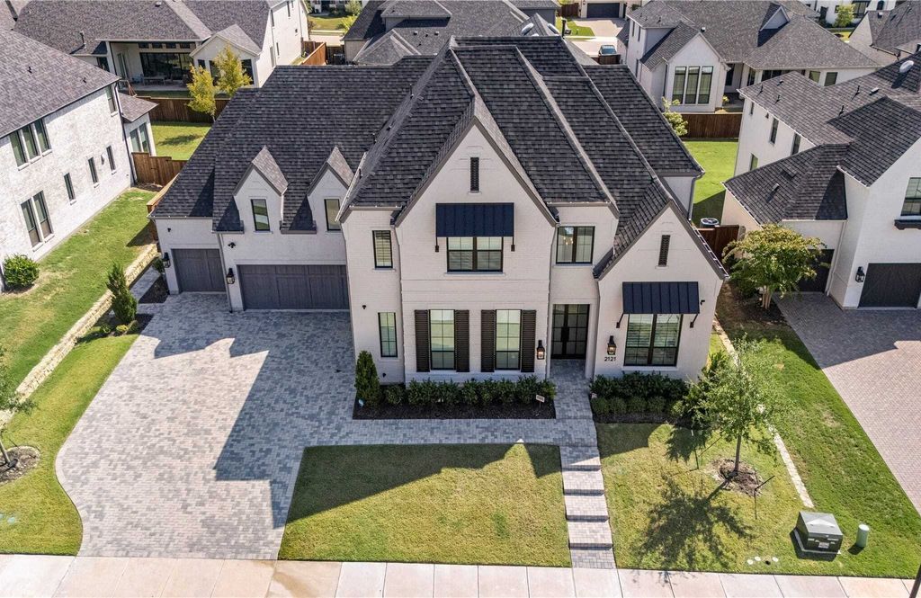 Property photo 1 of 28