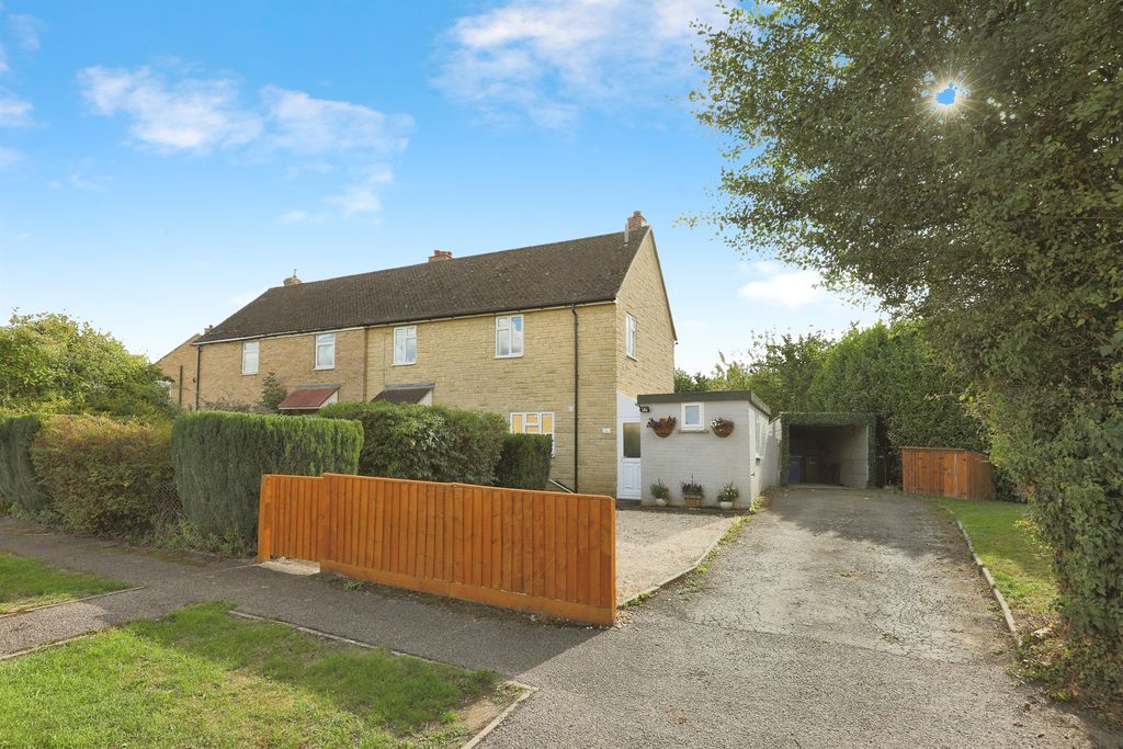 Property photo 1 of 24