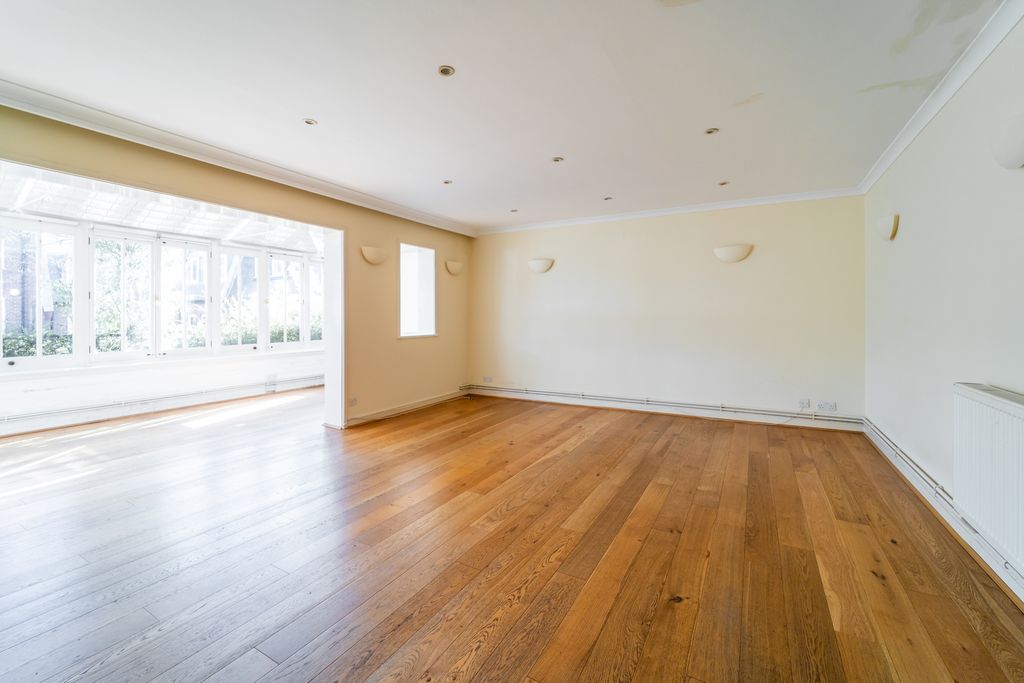 Property photo 3 of 22 Ndb08155