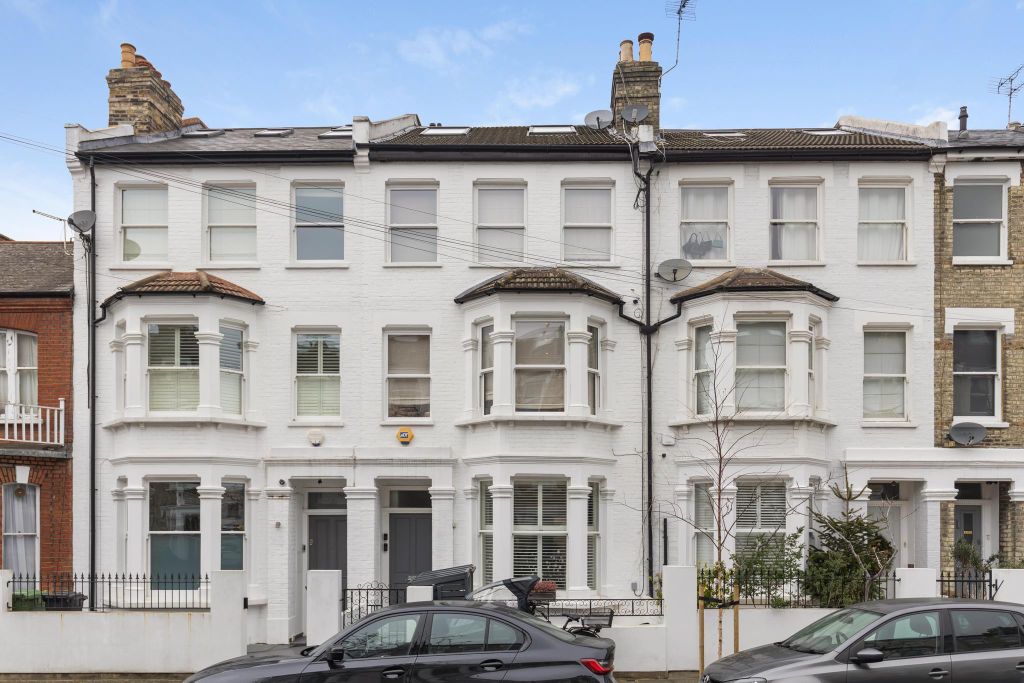 Property photo 1 of 15 Image