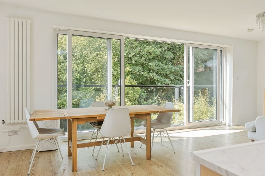 Property photo 3 of 20 Pbox-Img.Jpg