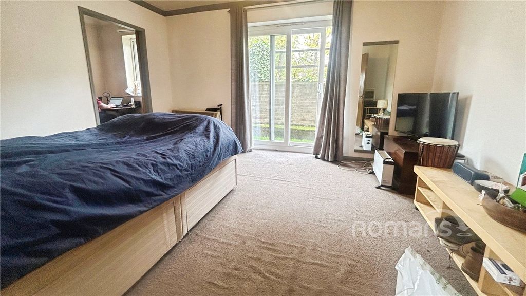 Property photo 2 of 6 Picture No. 08