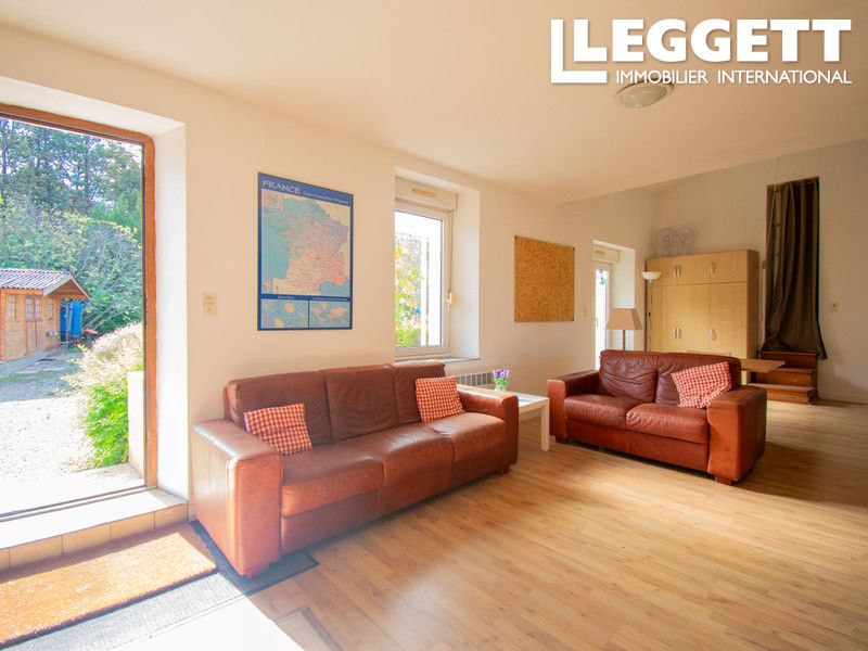 Property photo 3 of 10