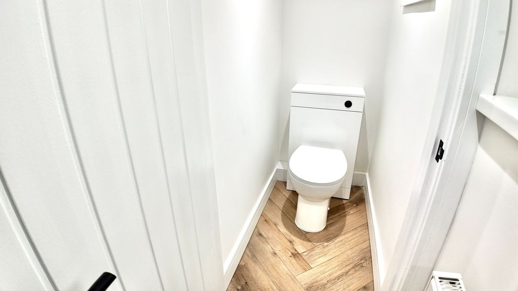 Additional image 9 of 3 bed semi-detached house for saleAlbertina Road, Newbridge NP11