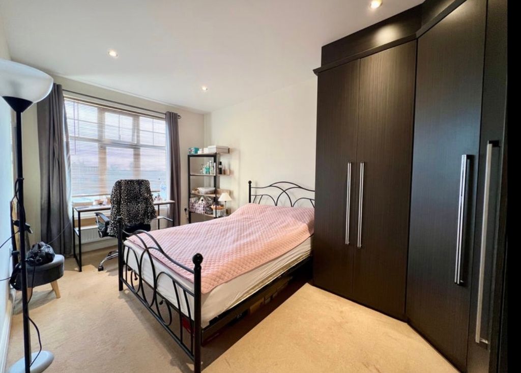 Property photo 1 of 7 Img_1304