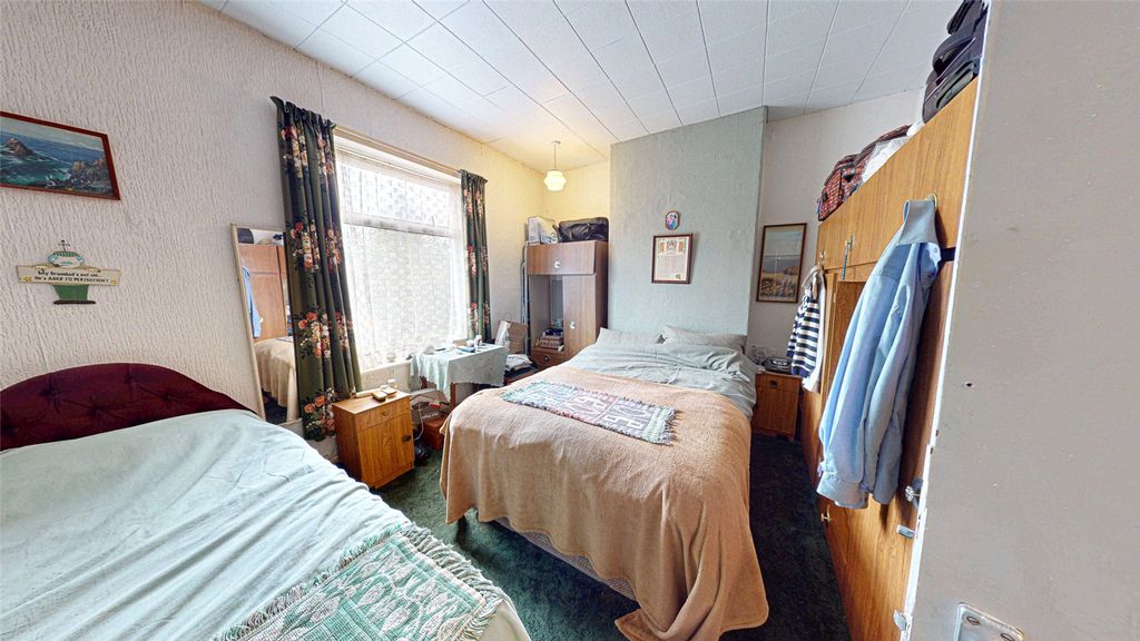 Property photo 3 of 12 Picture No. 09