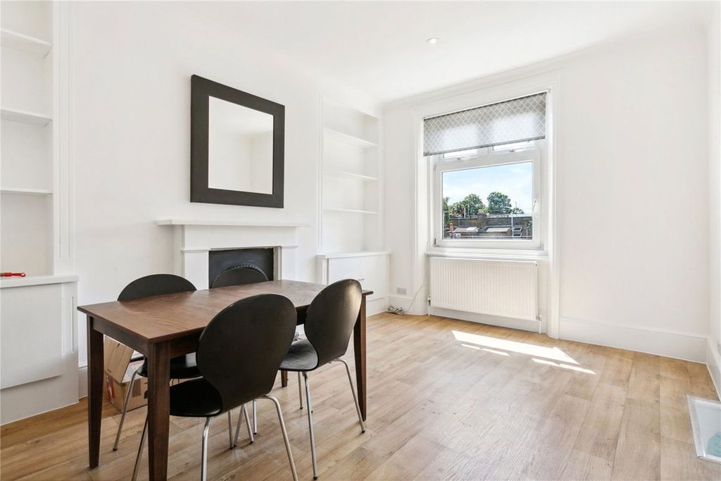 Property photo 1 of 5