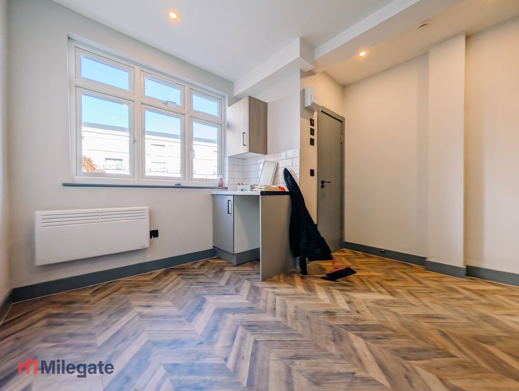 Property photo 3 of 5 Photo 3