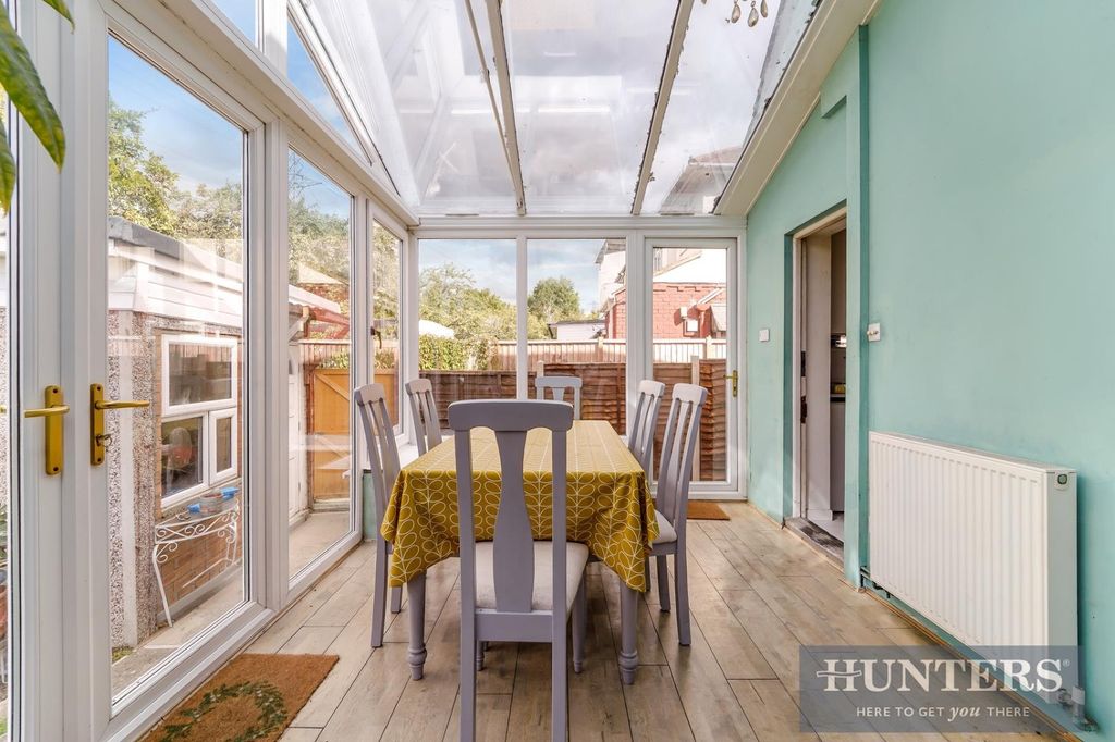 Property photo 3 of 11 Brockenhurst (8).Jpg