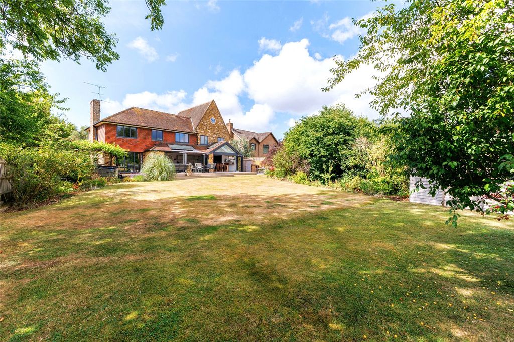 Property photo 1 of 24 Picture No. 22