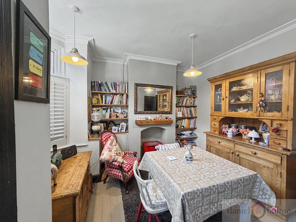Property photo 2 of 24 Img_0885