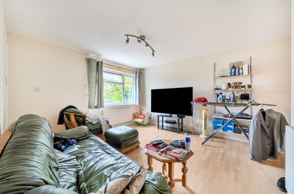 Property photo 3 of 12 1442245-6-69E0A38...