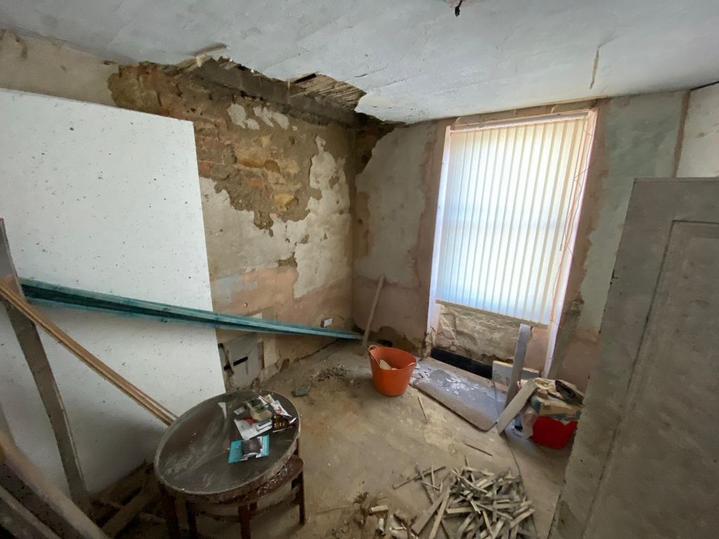 Property photo 2 of 13 Picture No. 10