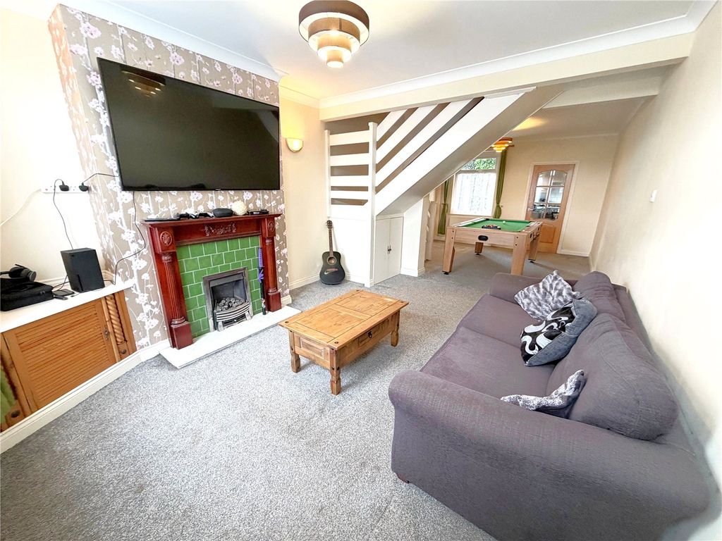 Property photo 2 of 19 Picture No. 07