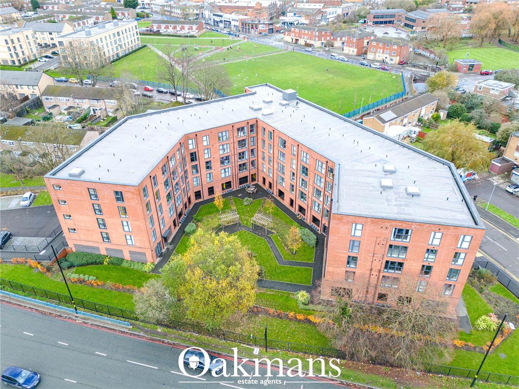 Property photo 1 of 17 Picture No. 27