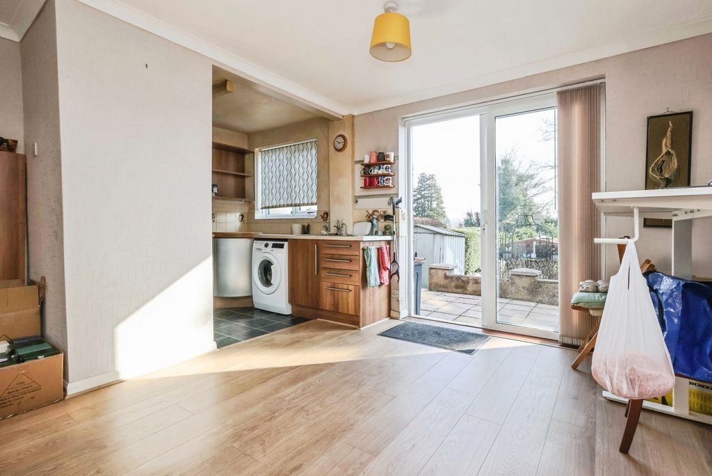 Property photo 3 of 19 Pbox-Img.Jpg