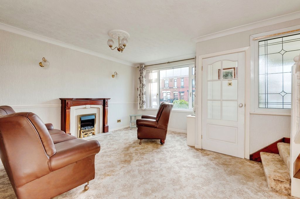 Property photo 2 of 15 Photography