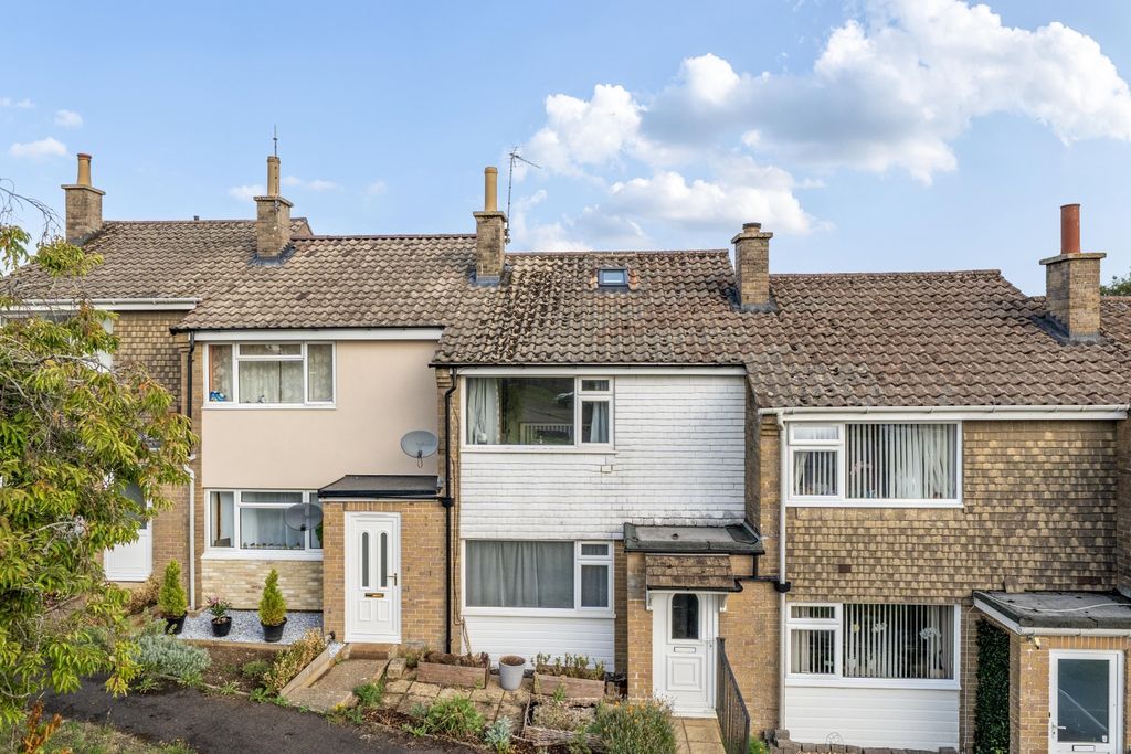 Property photo 1 of 27 1511548 (2)
