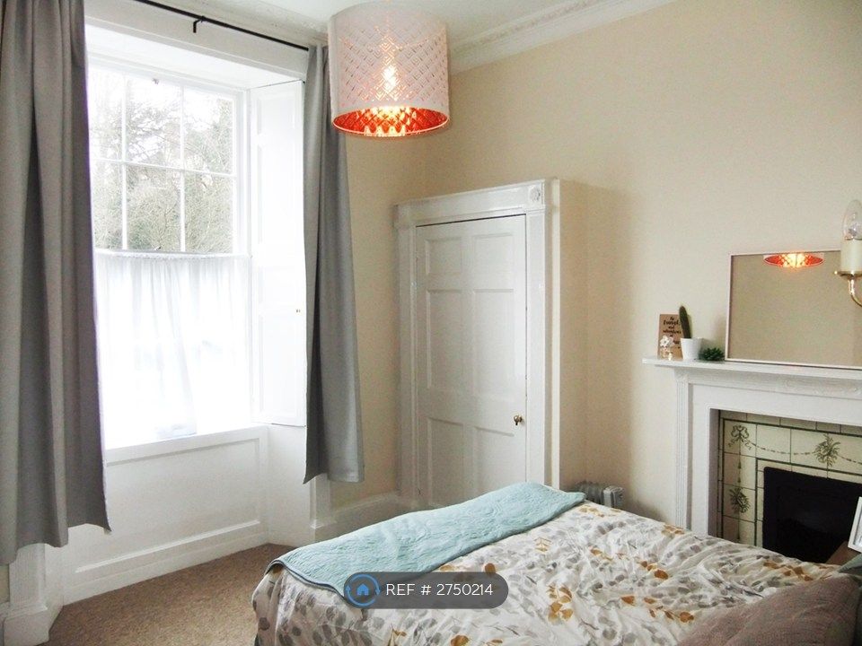 Property photo 1 of 4