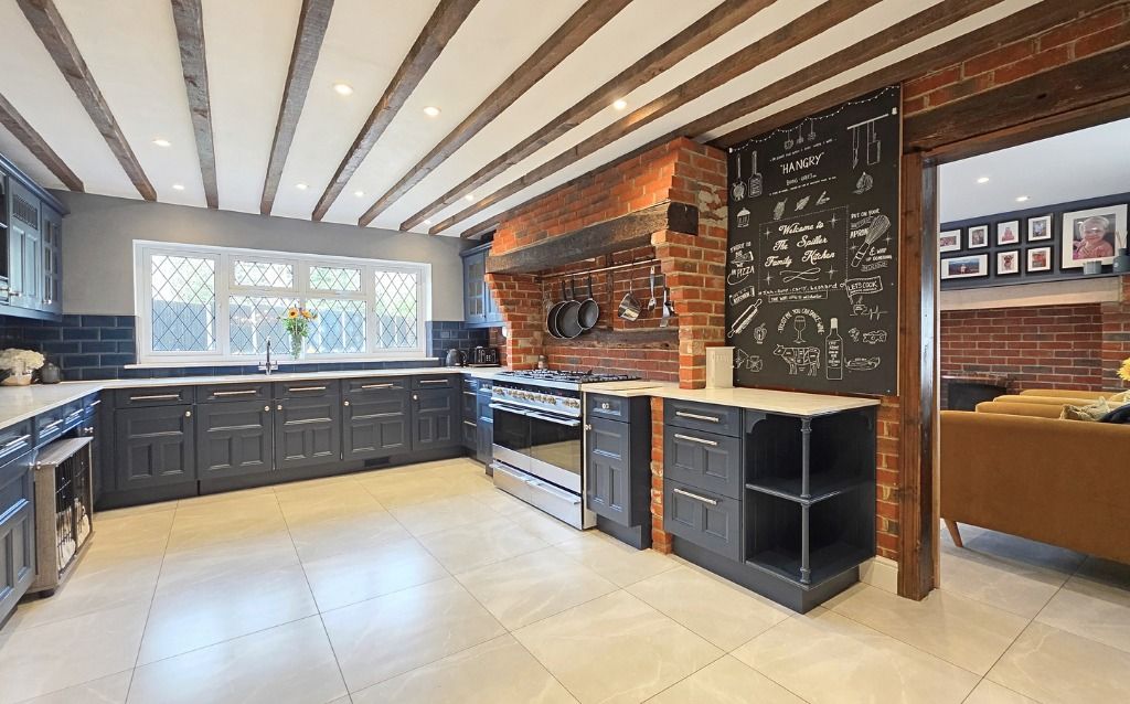 Property photo 3 of 20 5021485