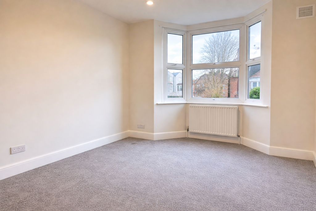 Property photo 3 of 9 Photo 2