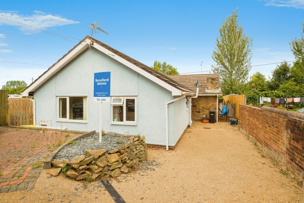Property photo 1 of 16 Front
