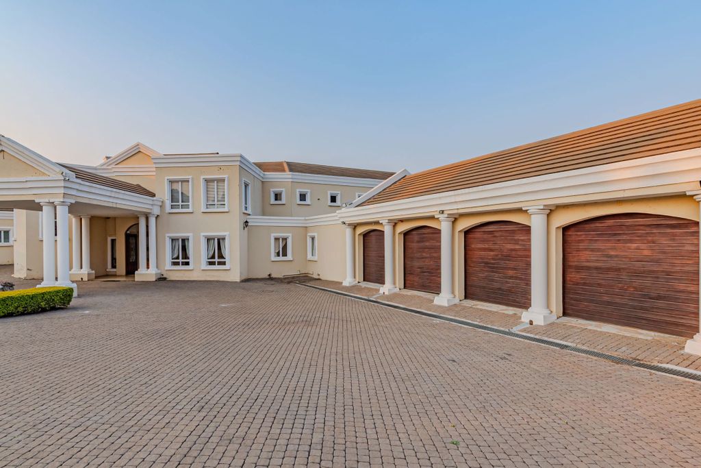 Property photo 3 of 69 Prn1660783