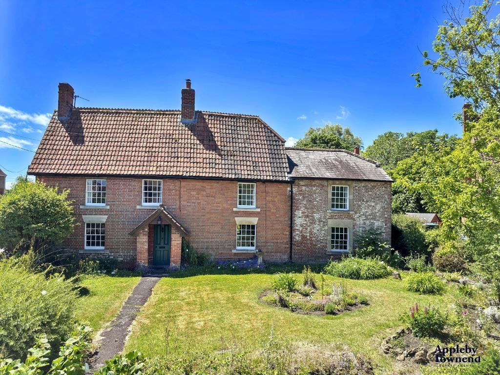 Property photo 1 of 36