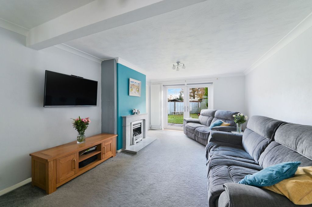 Property photo 3 of 14