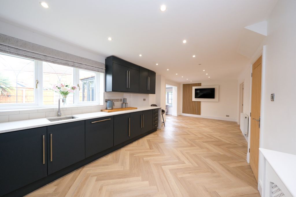 Additional image 13 of 4 bed detached house for saleKings Close, Heanor DE75