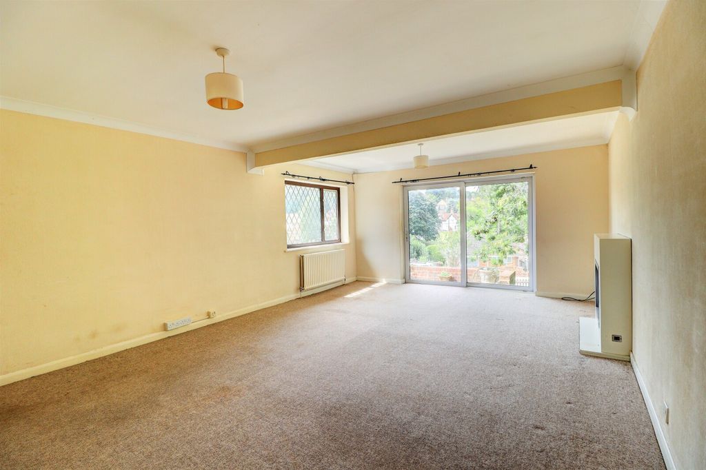 Property photo 2 of 10 Picture No. 02