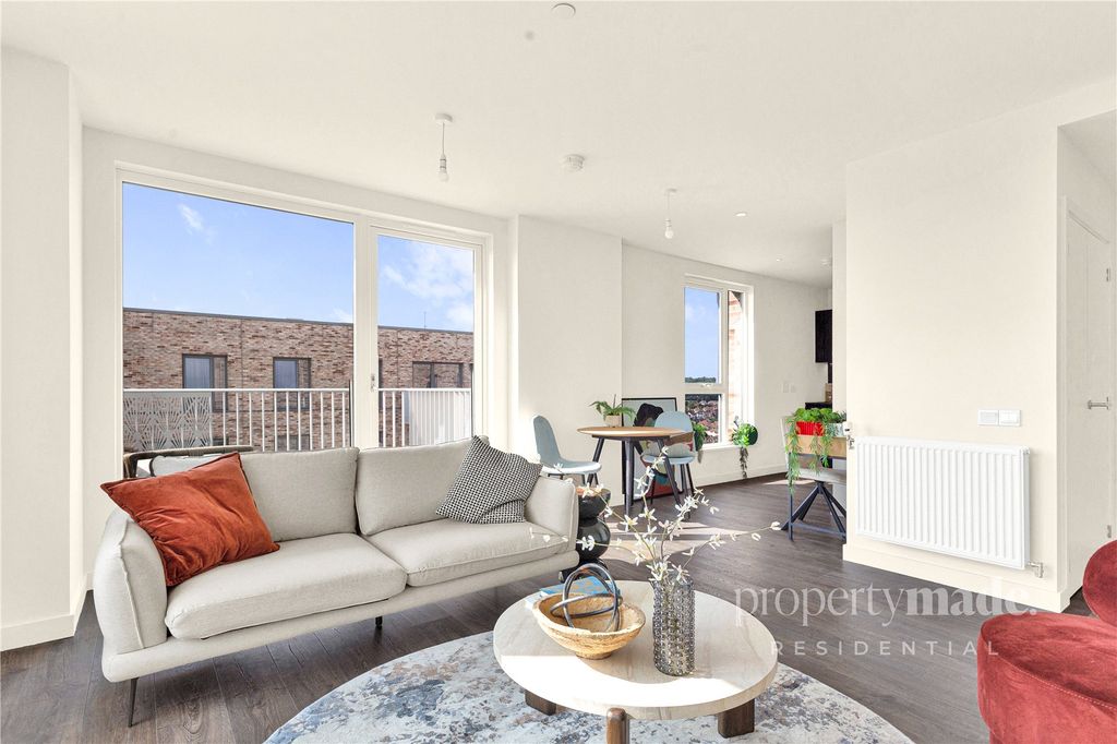 Property photo 1 of 19 Picture No. 09