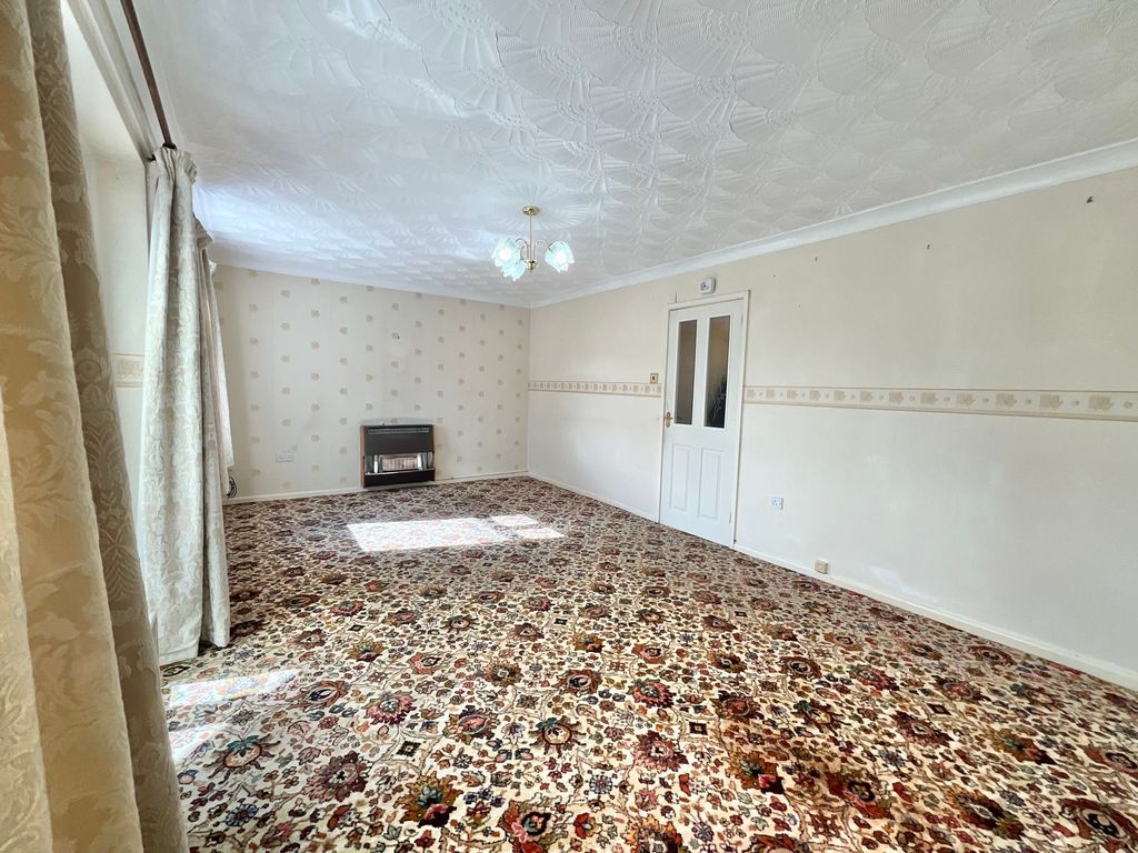 Property photo 3 of 29
