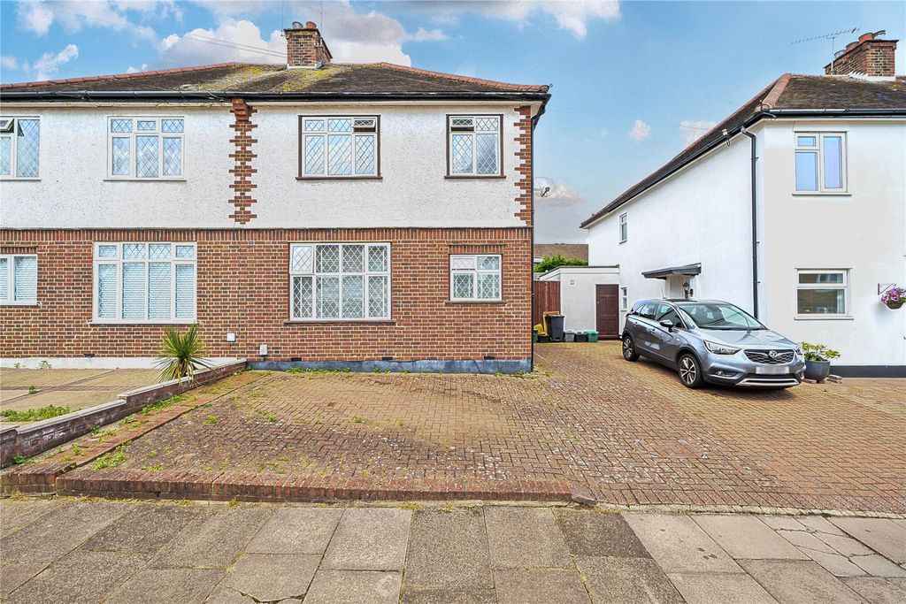 Property photo 1 of 19 Picture No. 05