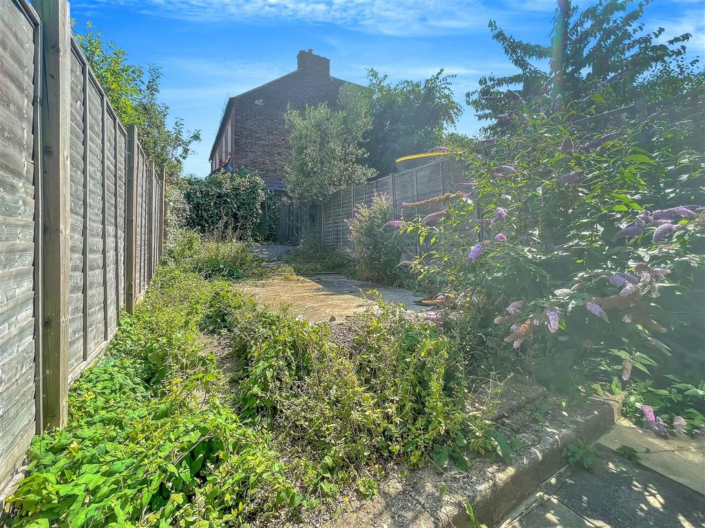 Property photo 3 of 3 Img_5262.Jpg