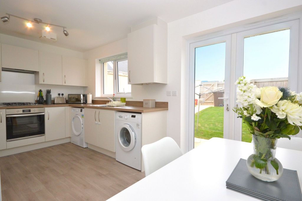 Property photo 3 of 13 Picture No. 06