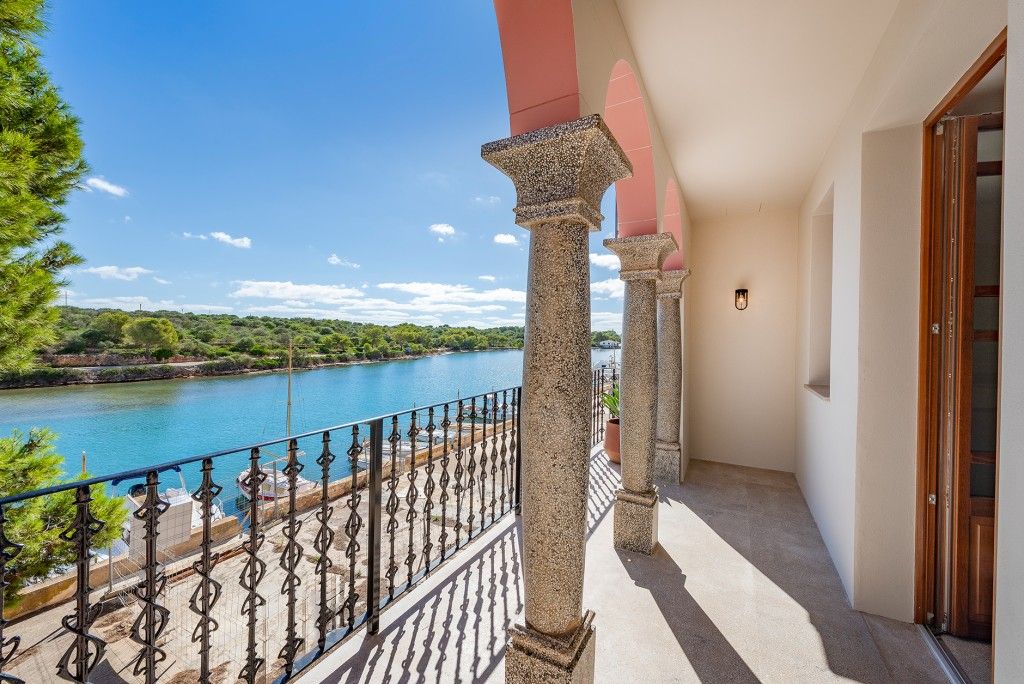 Property photo 1 of 20 Terrace Balcony
