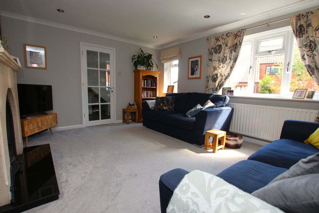 Property photo 3 of 16