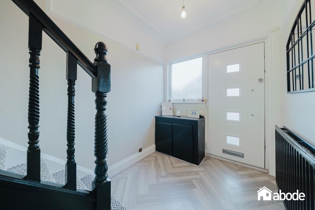 Property photo 3 of 17 Dsc01328-Hdr.Jpg