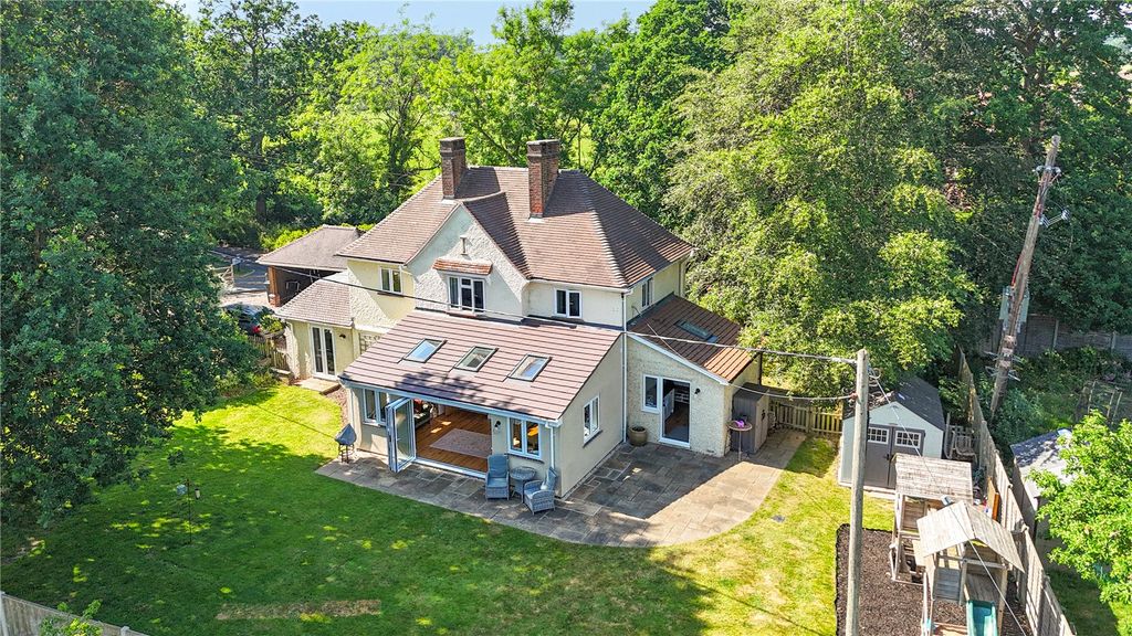 Property photo 1 of 27 External View