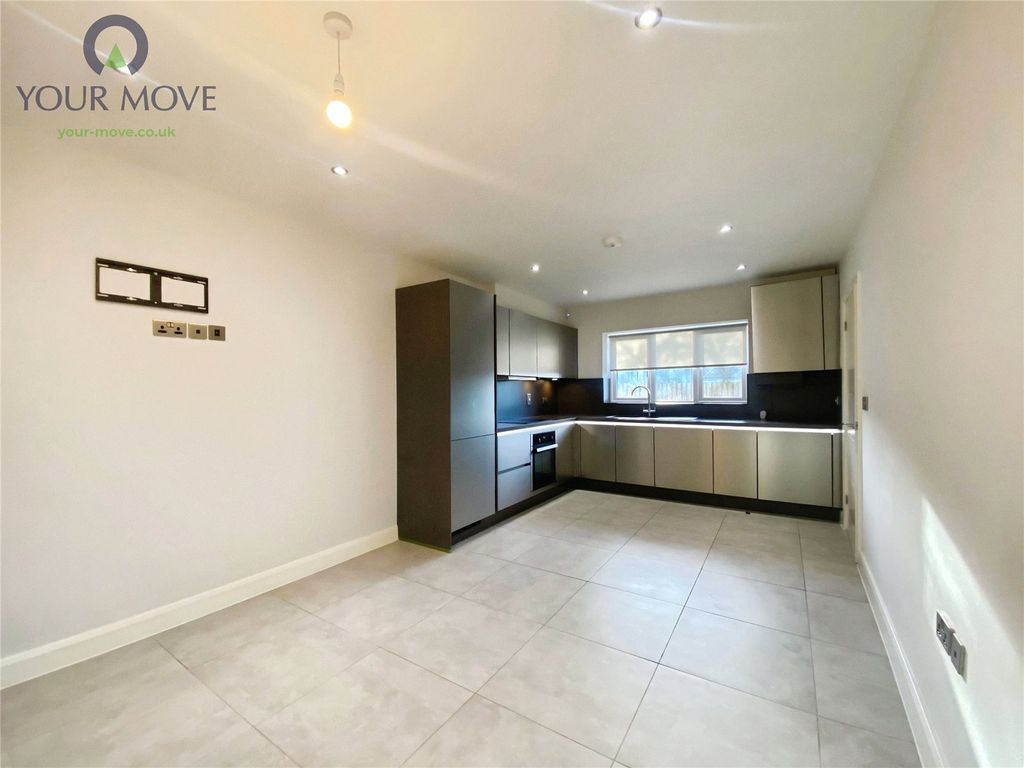 Property photo 3 of 19 Picture No. 01