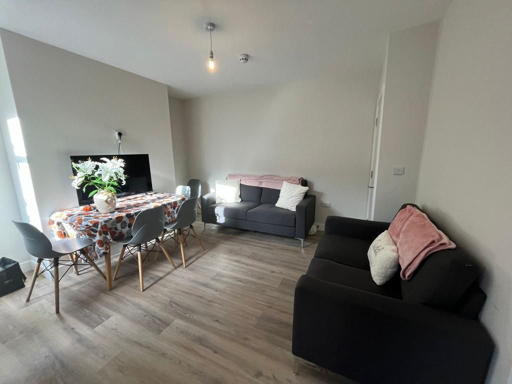 Property photo 1 of 9 Photo 1