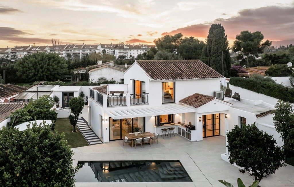 Property photo 1 of 19 Marbella Villa Esmarv141 5