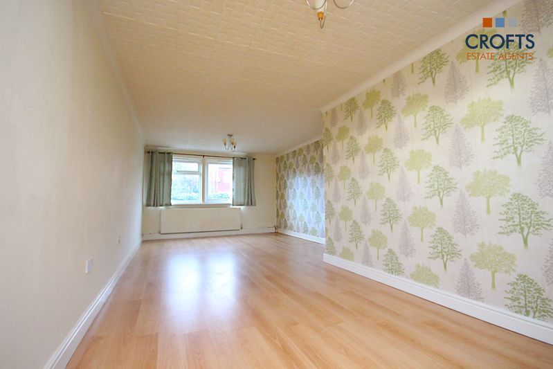 Property photo 3 of 11 Lounge-Diner View 2