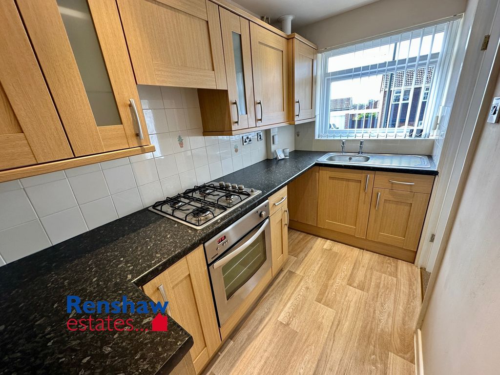 Property photo 3 of 8 K (1)
