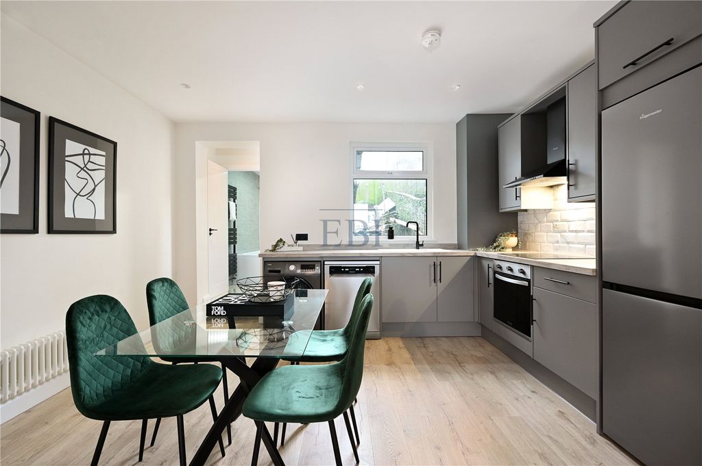 Property photo 1 of 30 Picture No. 63