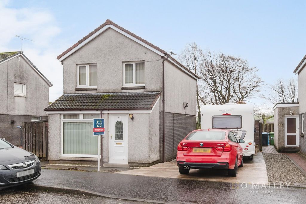 Property photo 1 of 12 Front External