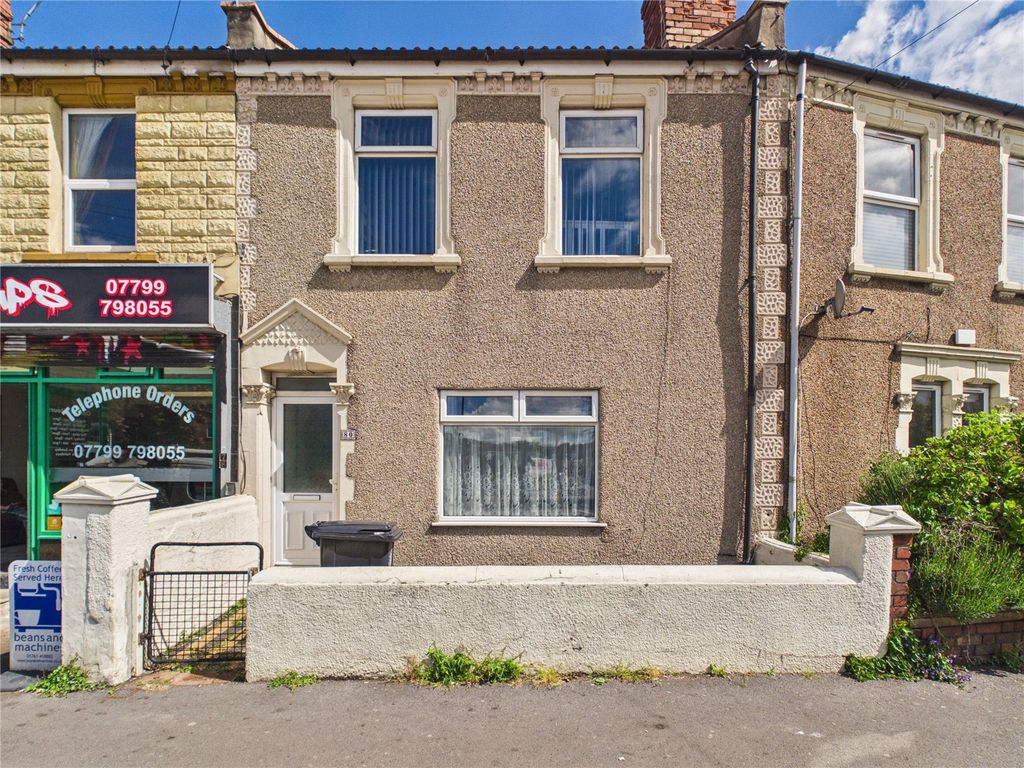 Property photo 2 of 28 Picture No. 08