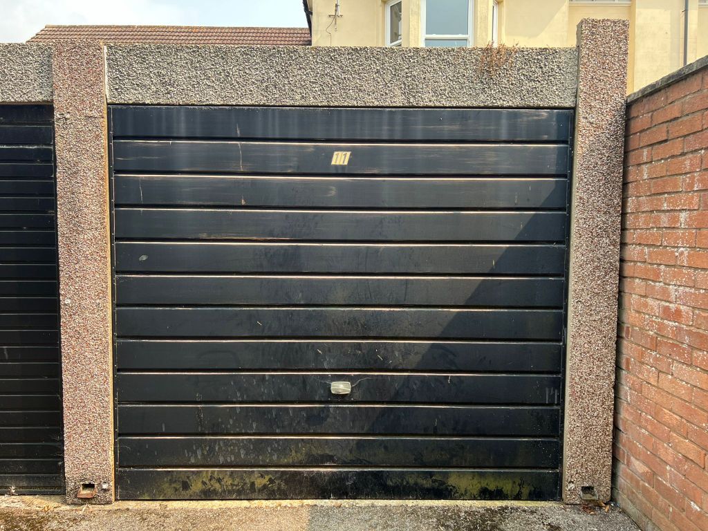 Property photo 1 of 3